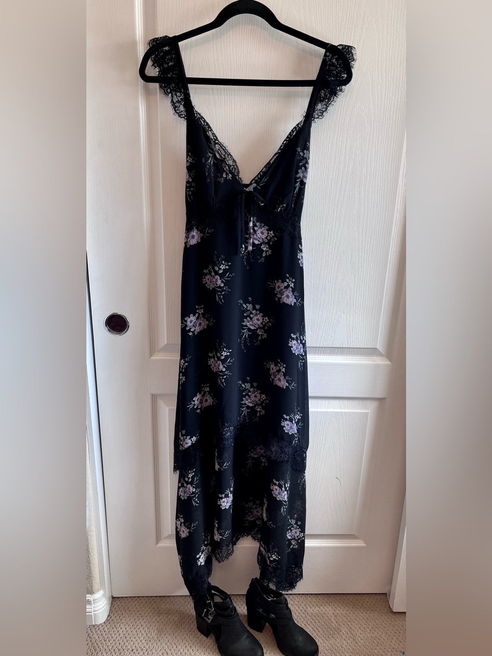 Whimsygoth Dark Floral Lace Trim Midi Dress 90s Grunge Asymmetrical Hem Size L - Picture 4 of 11